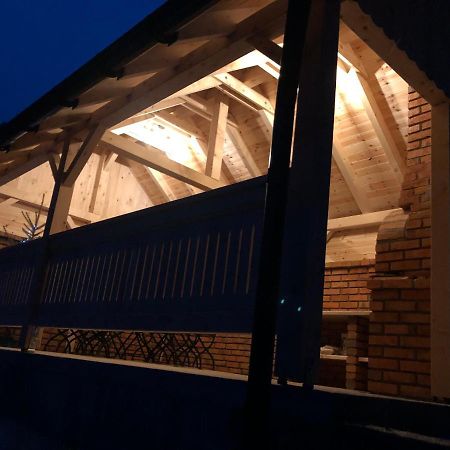 伯伊莱图什纳德Casa Karola Haz住宿加早餐旅馆 外观 照片